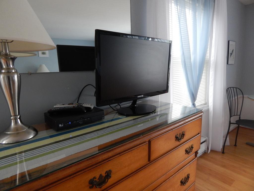 Eagle House Beachside Motel Rockport Room photo